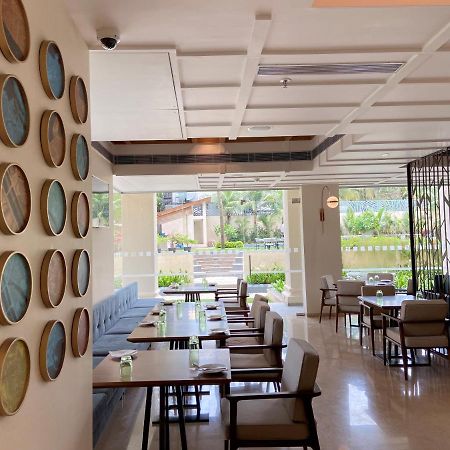 Holiday Inn Goa Candolim Eksteriør billede